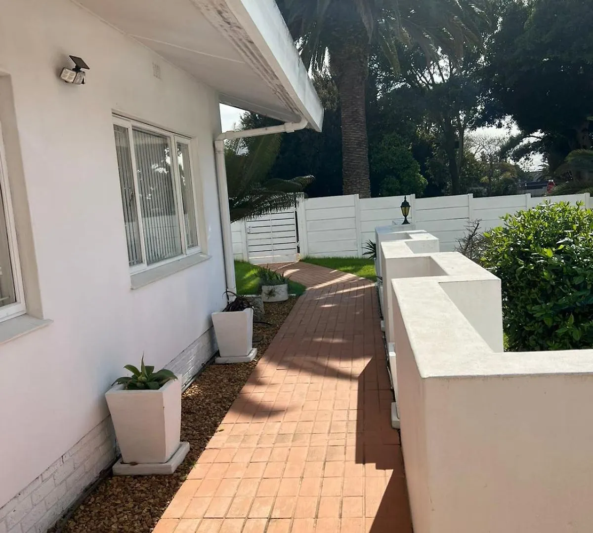 Elegant City Guest House Cape Town